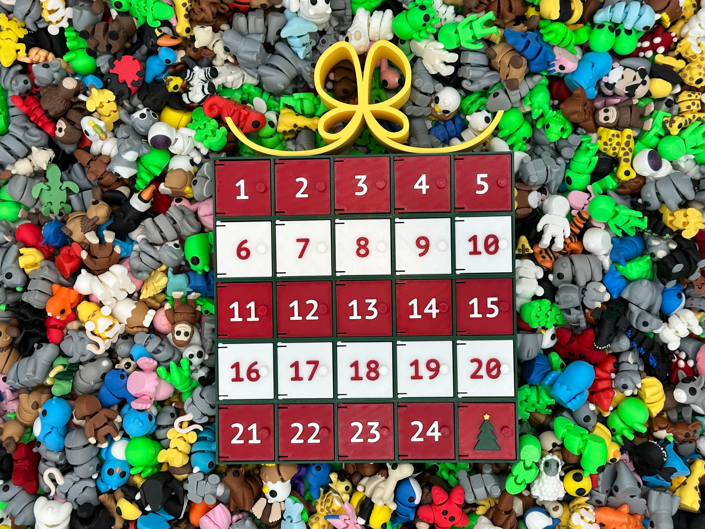 Advent Calendar with Minis!